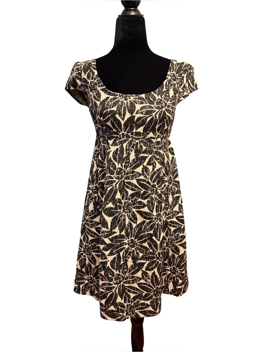 MICHAEL KORS Black & Tan Floral LINEN Cap Sleeve Empire Waist Dress size 2